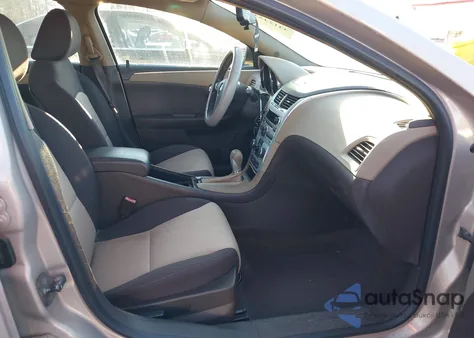 2010 Chevrolet Malibu Ls from USA, damaged, VIN 1G1ZB5EB1AF181125